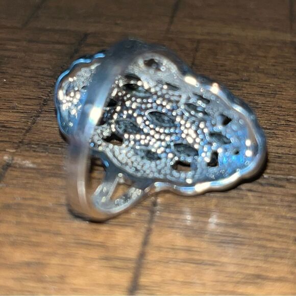 Vintage‎ Silver Tone Black Onyx Ring sz 8 - Picture 2 of 7